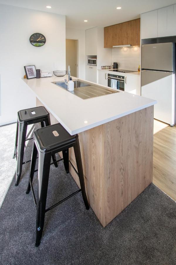 Apartamento Sunsoaked & Stylish 3 Bed, 1.5 Bath W Garage Christchurch