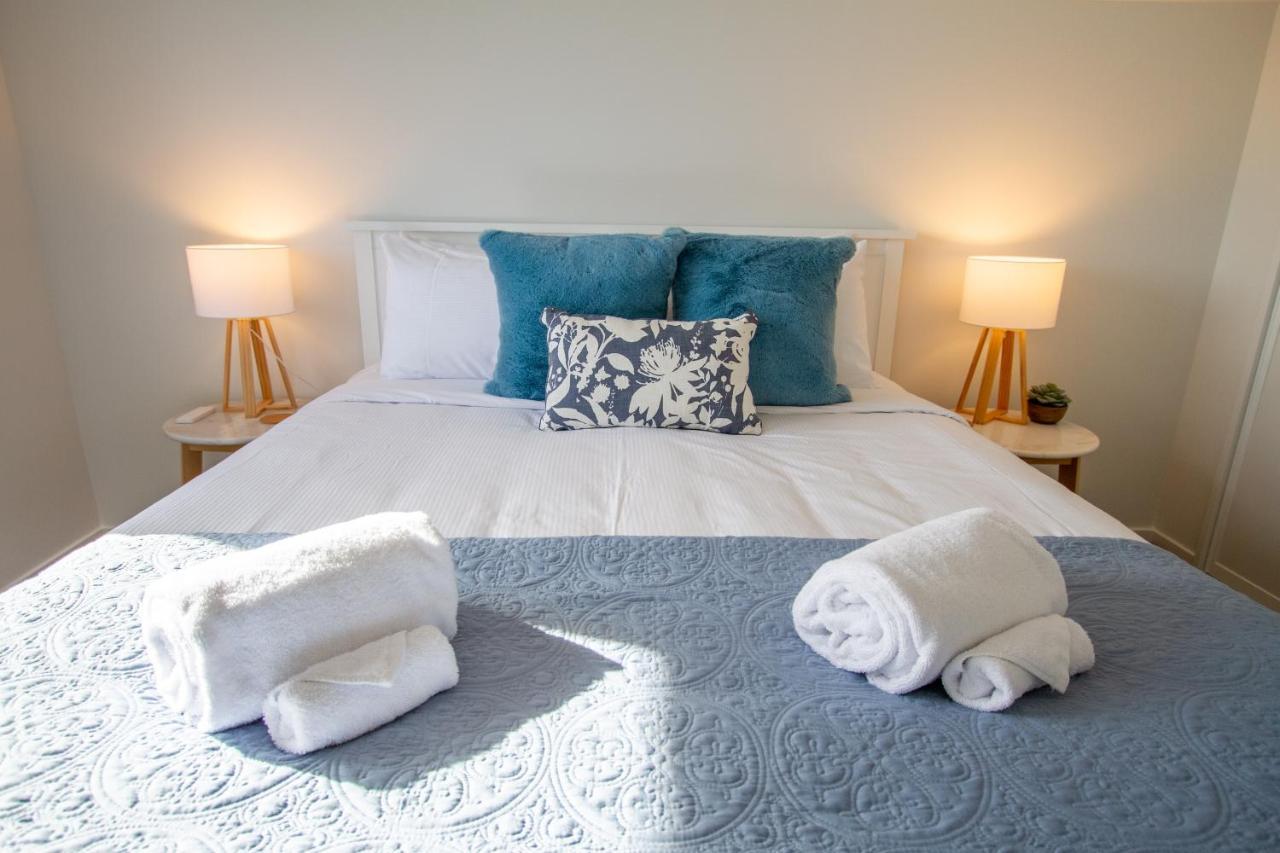 Apartamento Sunsoaked & Stylish 3 Bed, 1.5 Bath W Garage Christchurch