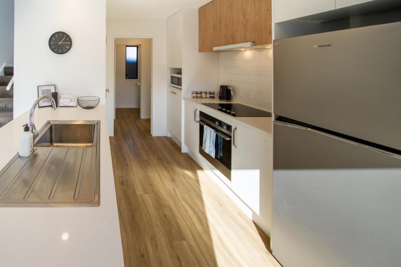 Apartamento Sunsoaked & Stylish 3 Bed, 1.5 Bath W Garage