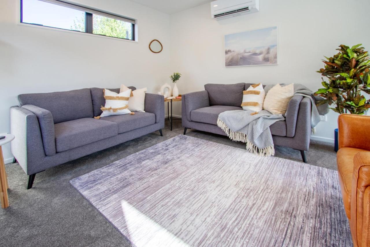 Apartamento Sunsoaked & Stylish 3 Bed, 1.5 Bath W Garage