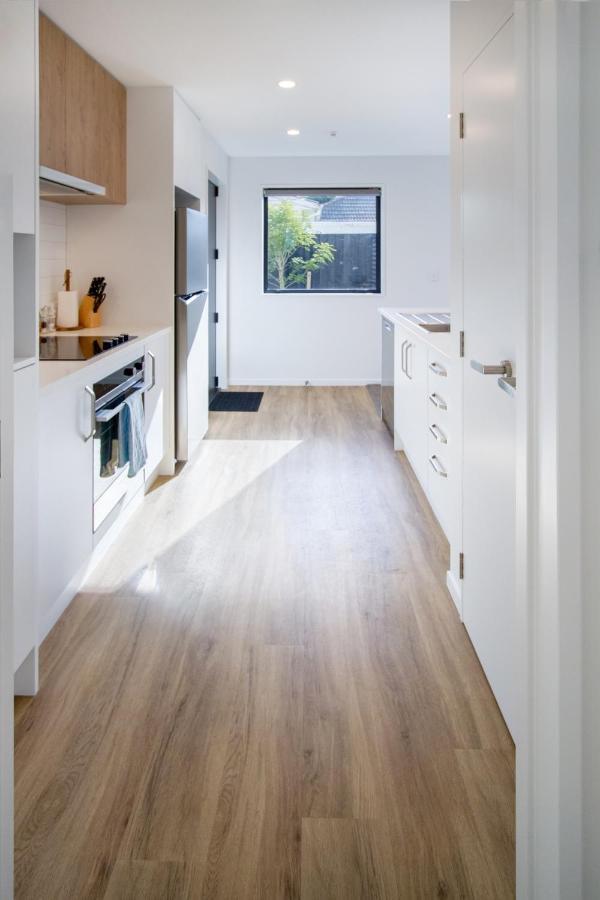 Apartamento Sunsoaked & Stylish 3 Bed, 1.5 Bath W Garage
